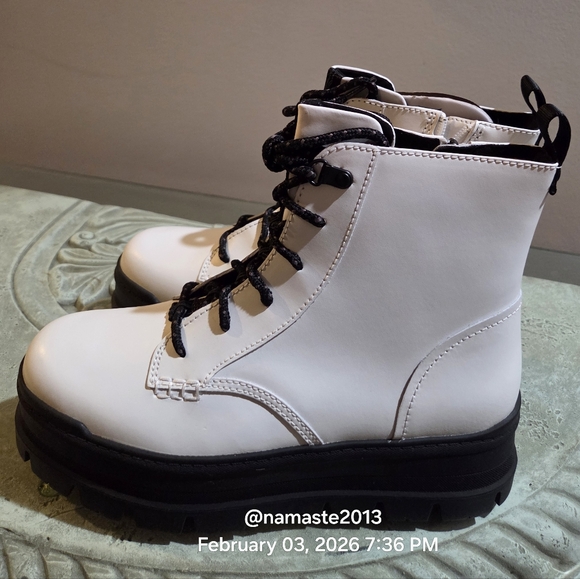 Ugg Sidnee Waterproof Boots Leather Designer Winter Platform Grunge #12 - Picture 9 of 15